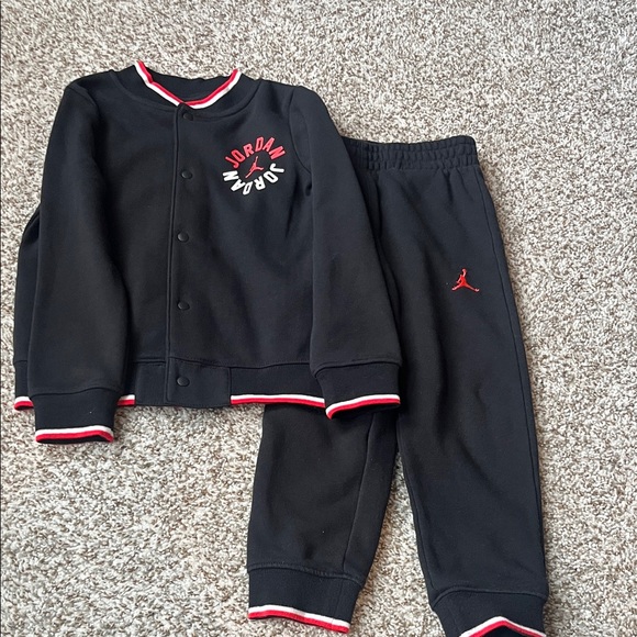 Jordan Other - Jordan Sweatsuit 4/5